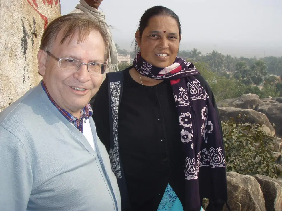 José paz con señora Kundu